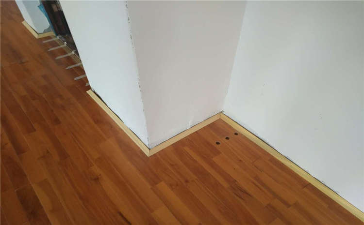 福建實(shí)木運(yùn)動木地板包工包料