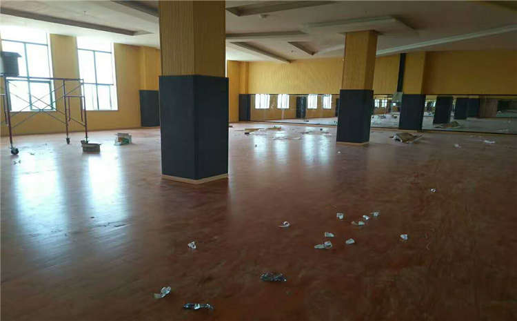 松木籃球場木地板結構