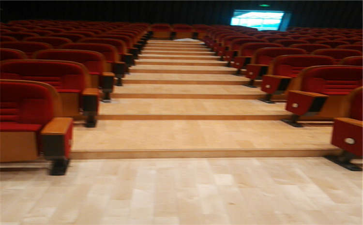 海口專業(yè)體育木地板圖片