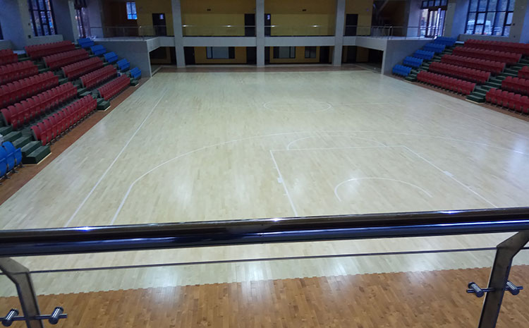 楓木舞臺(tái)實(shí)木地板造價(jià)